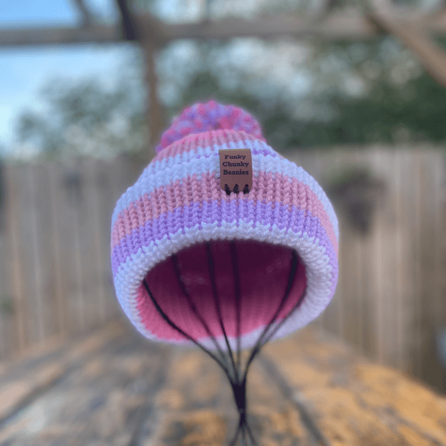Tweenie Beanie. CUSTOM. White, pink and rose 
