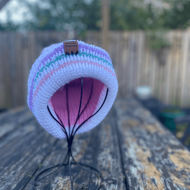 Funky Chunky Beanies - Bobble hat - Ice White and Rose with a removable fau-fur pom - Hand Made in Scotland
