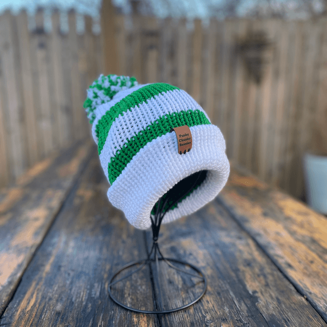 💚 Funky Chunky Bobble hat – Emerald &amp; Snow White - Handmade in Scotland